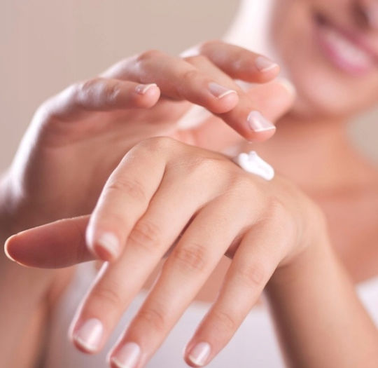 Avon Restoring Hand Cream & Nails 30ml
