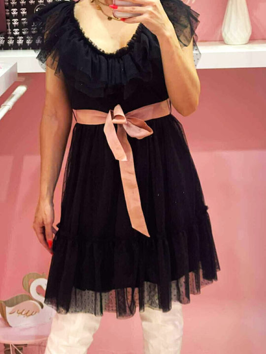 Woman's Fashion Woman's Fashion