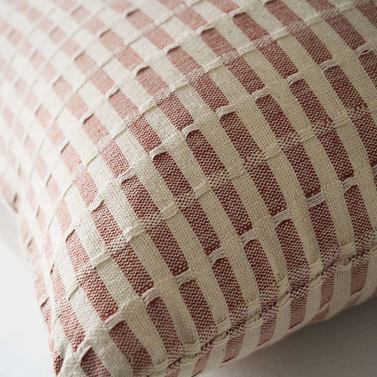 Gofis Home Dekorativer Kissenbezug Elysia aus 100% Baumwolle Dusty Rust 43x43cm