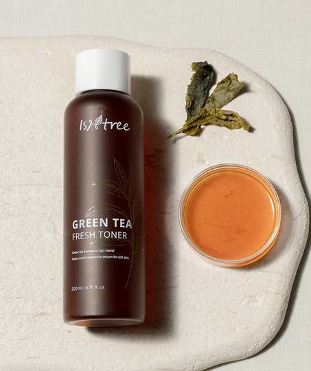 Isntree Лосион Тоник За Лице Green Tea Fresh с Centella Asiatica и Зелен Чай 200ml