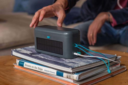 BioLite Lanternă LED solară pentru camping