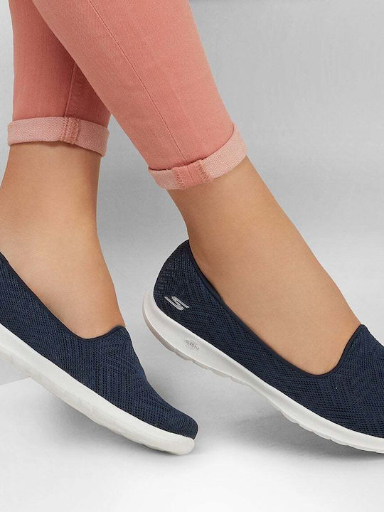 Go Walk Lite Fabulous Sweet Gal Women's Slip-Ons Navy Blue