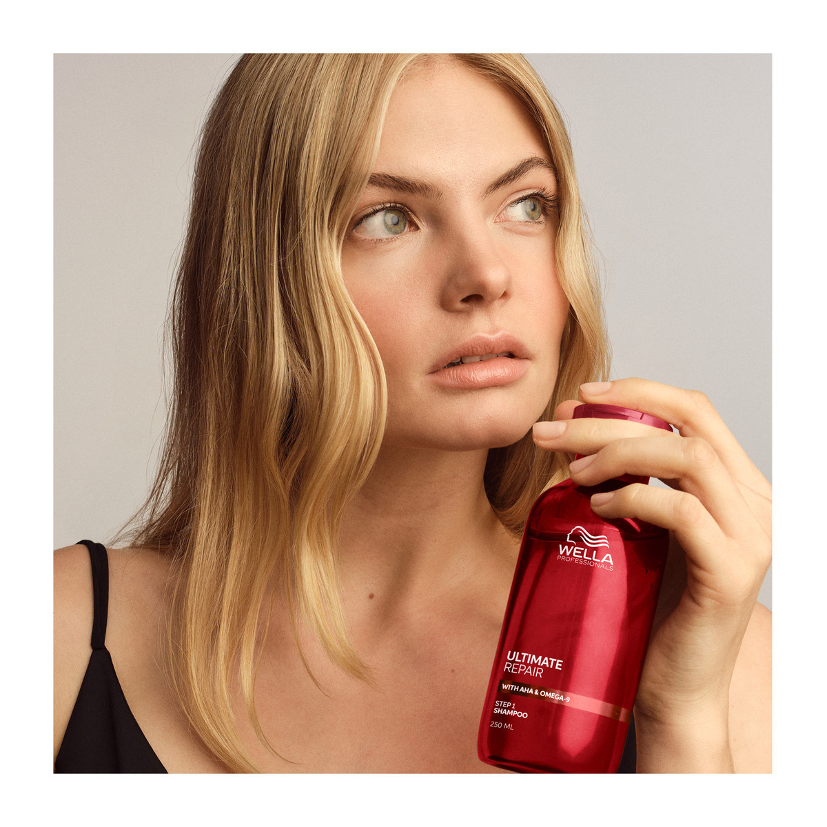 Wella Ultimate Repair Σαμπουάν Αναδόμησης/Θρέψης για Ταλαιπωρημένα Μαλλιά 250ml