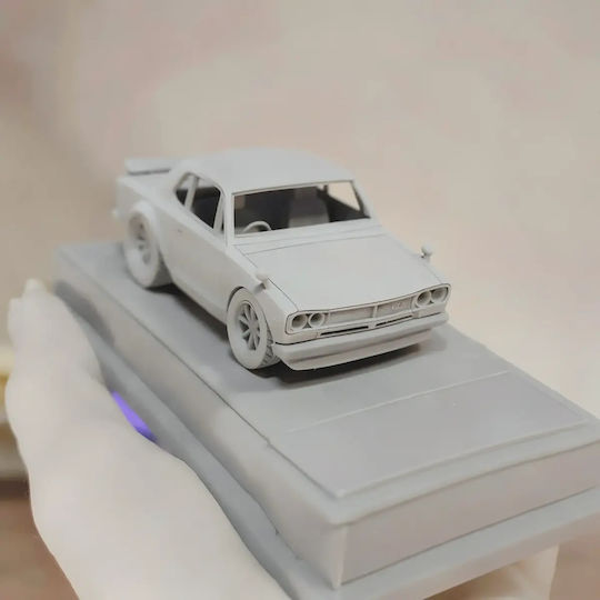 Unpainted 3D Figure Model Kit Car Nissan Skyline 2000 GTR Painting DIY Gift Colors 30 cm 1:6