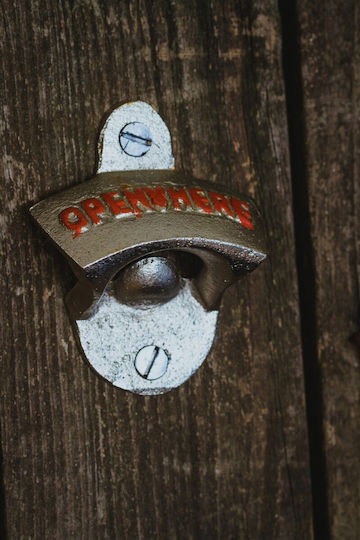 Deschizător De Sticle Metal Montat Pe Perete Barcraft