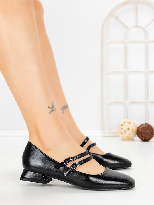 Heels with Low Heel Black