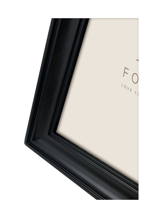 Focus Plastic Photo Frame With Black Frame