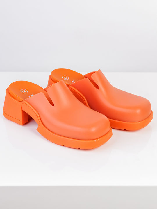 Mules With Chunky Heel In Orange Colour