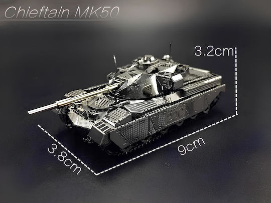 Figure in Scale 2:40