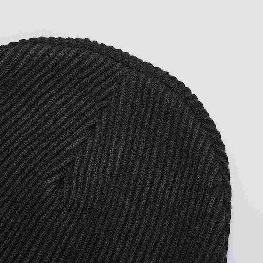 Guya Beanie Unisex Knitted Beanie in Black Color
