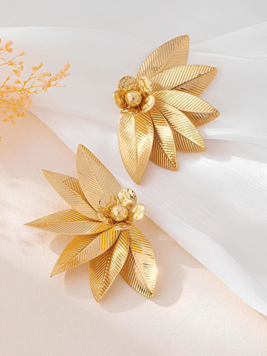 Dangle Earrings Made of Gold Plated Steel with Pearls