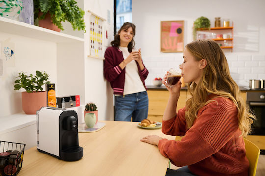 Tchibo Kaffeekapselmaschine für Kapselkompatibilität Cafissimo Weiß