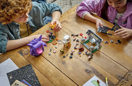 LEGO Pokemon Cubone And Gengar Spooky Showdown за 8+ Години 782 Бр.
