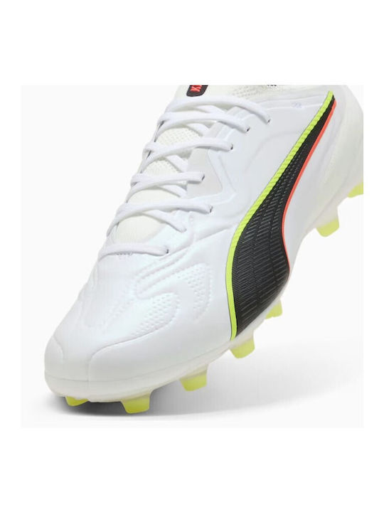 PUMA TT Fußballschuhe mit geformten Stollen Weiß