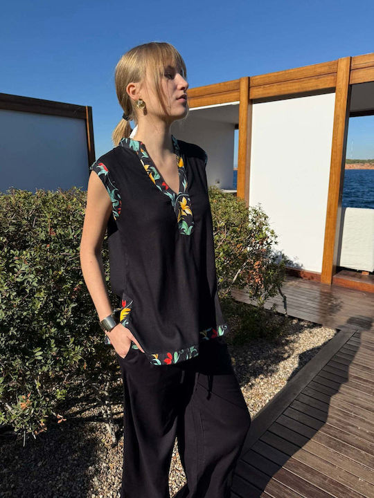 Women's Black Set with Trousers in Relaxed Fit