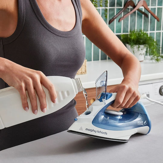 Morphy Richards Steam Iron 2200W with Ceramic Plate and Continuous Steam Supply 35gr/min