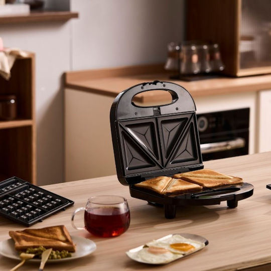 Morphy Richards Sandwich Maker with Non-Stick Removable Plates for 2 Toasts 700W Black