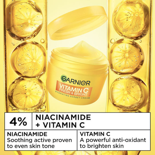 Garnier Vitamin C Fresh & Bright Light 48h Day Face Cream for Moisturizing & Brightening with Vitamin C & Niacinamide 85ml