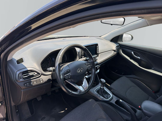 Hyundai Gebrauchtwagen Hyundai i30 MPi 6MT Premium 22