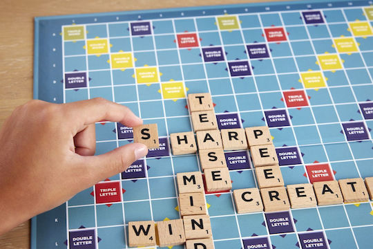 Επιτραπέζιο Παιχνίδι Scrabble 2 Σε 1 για 2-4 Παίκτες 8+ Ετών JGR61 (EN) Mattel