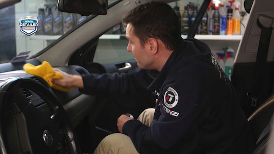 Tenzi Cockpit Spray Für Polier- Und Reinigungsmittel Für Autoinnenraum 600ml