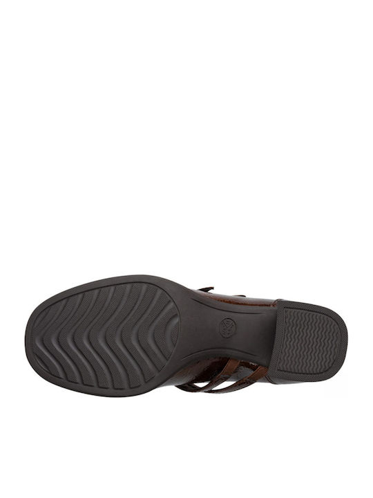 Heels from Patent Leather with Strap Brown