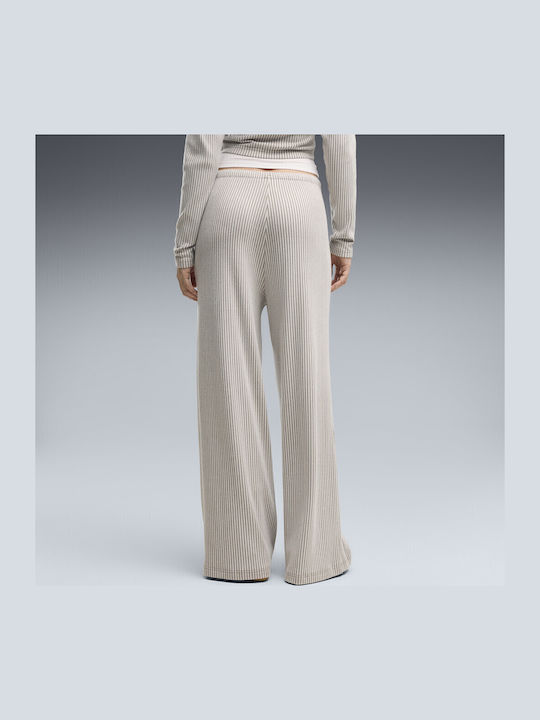 Essentials Pantaloni de trening cu pantaloni evazati Gri
