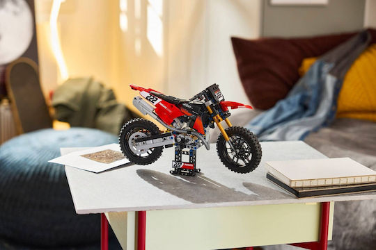 LEGO Technic Ducati за 10+ години 457 бр.