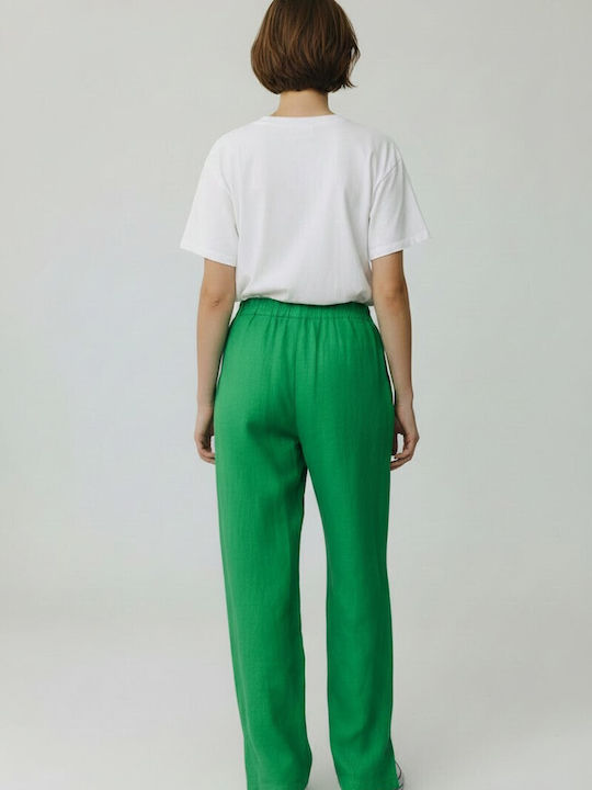 Women's Linen Pantaloons with Rubber Band in Loose Fit Green