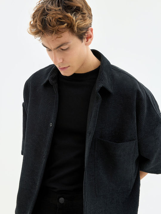 Short Sleeve Corduroy Shirt in Wide Line Black