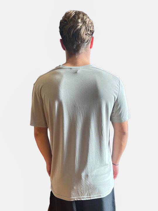 Nineteen Apparel Club