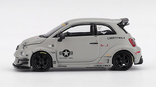 Mini GT Mașinuță Scară 1:64