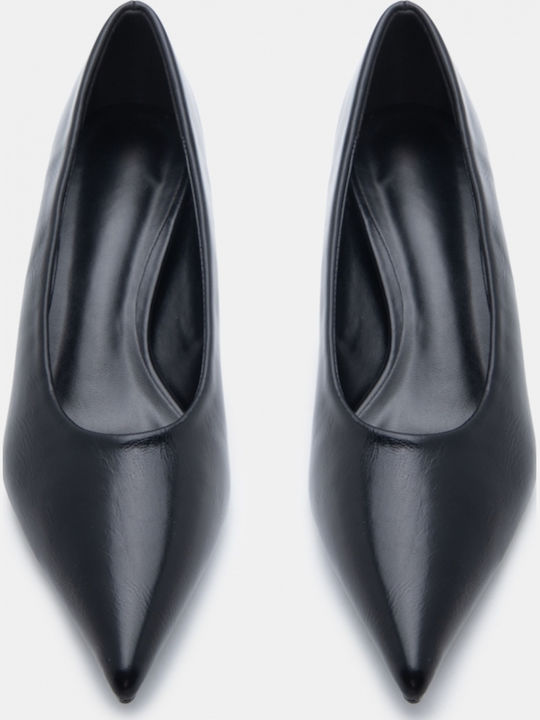 Pointed Toe Heels with Medium Black Heel