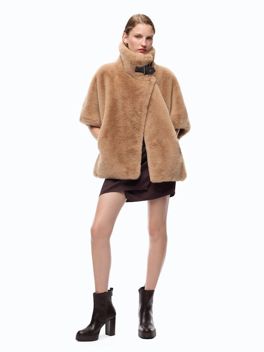 Short Women's Beige Fur