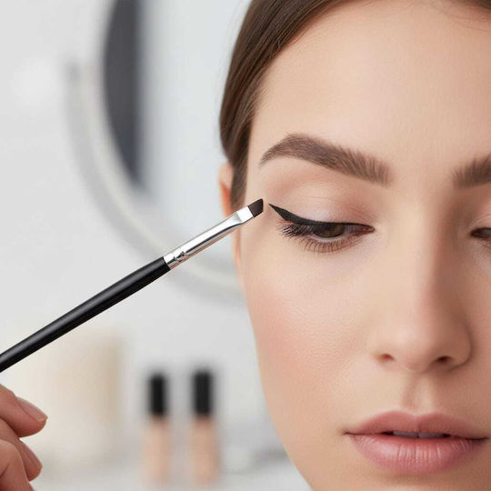 Professionelles Make-up Pinsel für Eyeliner