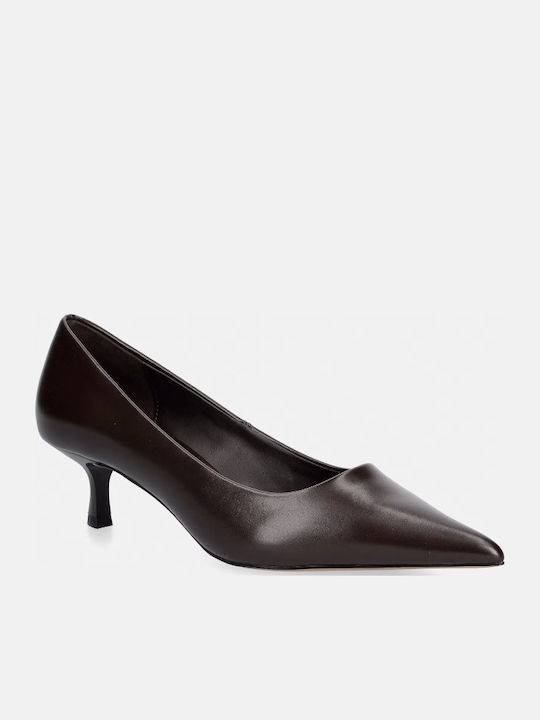 Pointed Toe Heels With Medium Brown Heel
