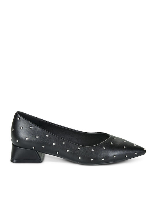 Women's Pointed Toe Ballerina Shoes in Black Color