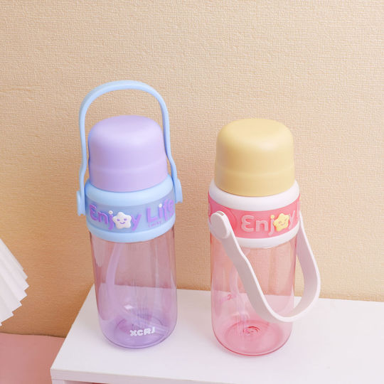 Baby- und Kleinkindbecher aus Kunststoff