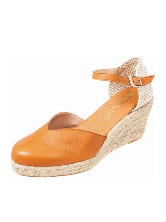 Marila Footwear