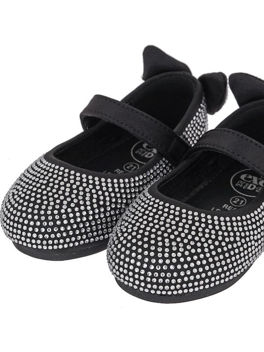 Kinder Pumps & Ballerinas mit Bügel- und Schleifenverschluss Stoffschwarze
