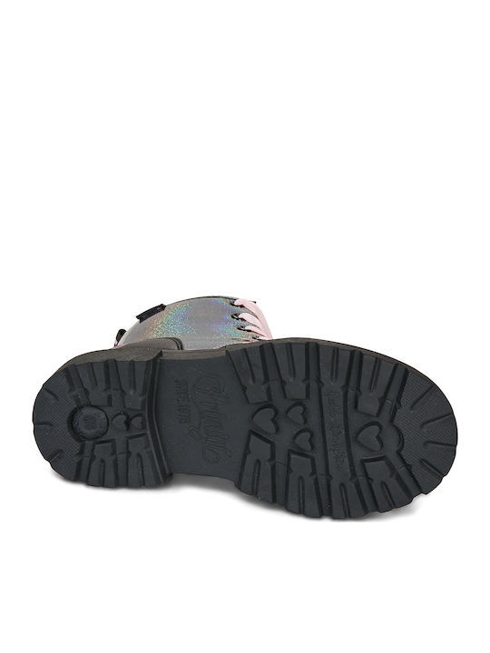 Kinderstiefel aus Lackleder mit Schnürsenkeln Silber