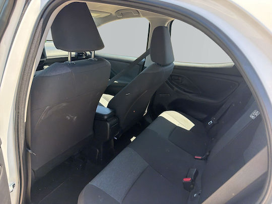 Toyota Gebrauchtwagen Toyota Yaris 1.5 HDF Geschäft 22
