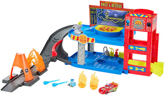 Mattel Lightning McQueen Cars Race & Rescue Pista