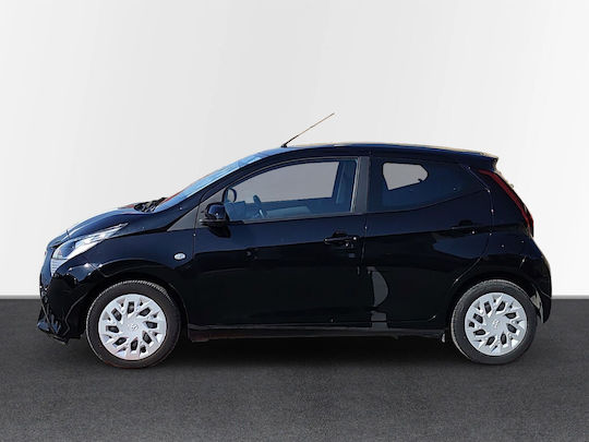 Toyota Aygo X-Play MMT '21