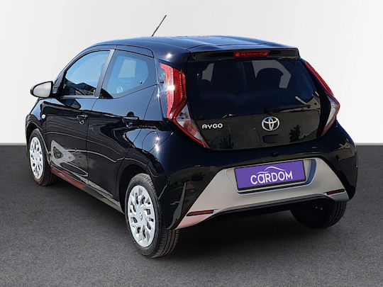Toyota Aygo X-Play MMT '21