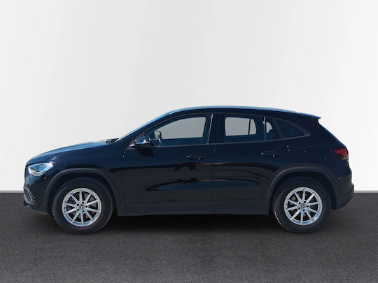 Mercedes-Benz GLA Class 180 d Auto '21