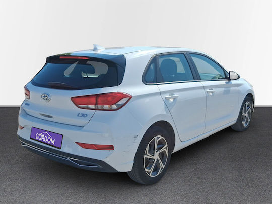 Hyundai i30 1.5 Mpi 6MT Premium '22