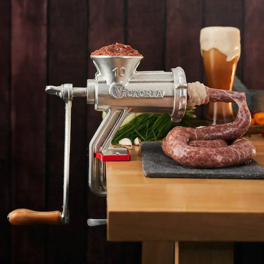 Victoria Mașină de tocat carne manuală din fontă 17cm
