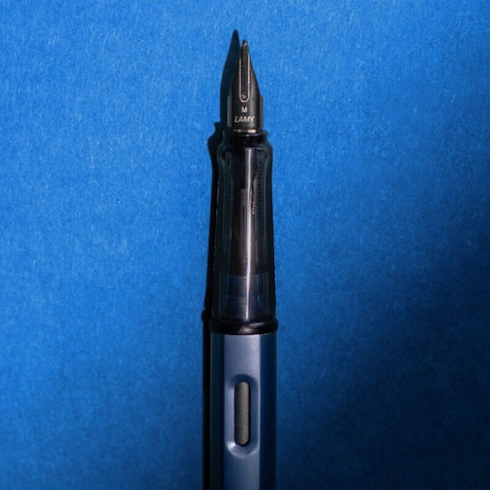 Lamy Füllfederhalter Extra Fein Rot aus Aluminium mit Rot Tintenfarbe
