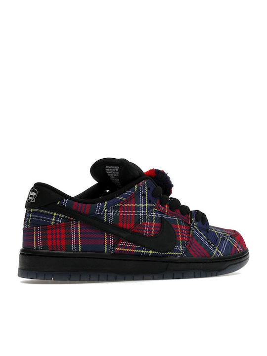 SB Dunk Low Sneakers Red